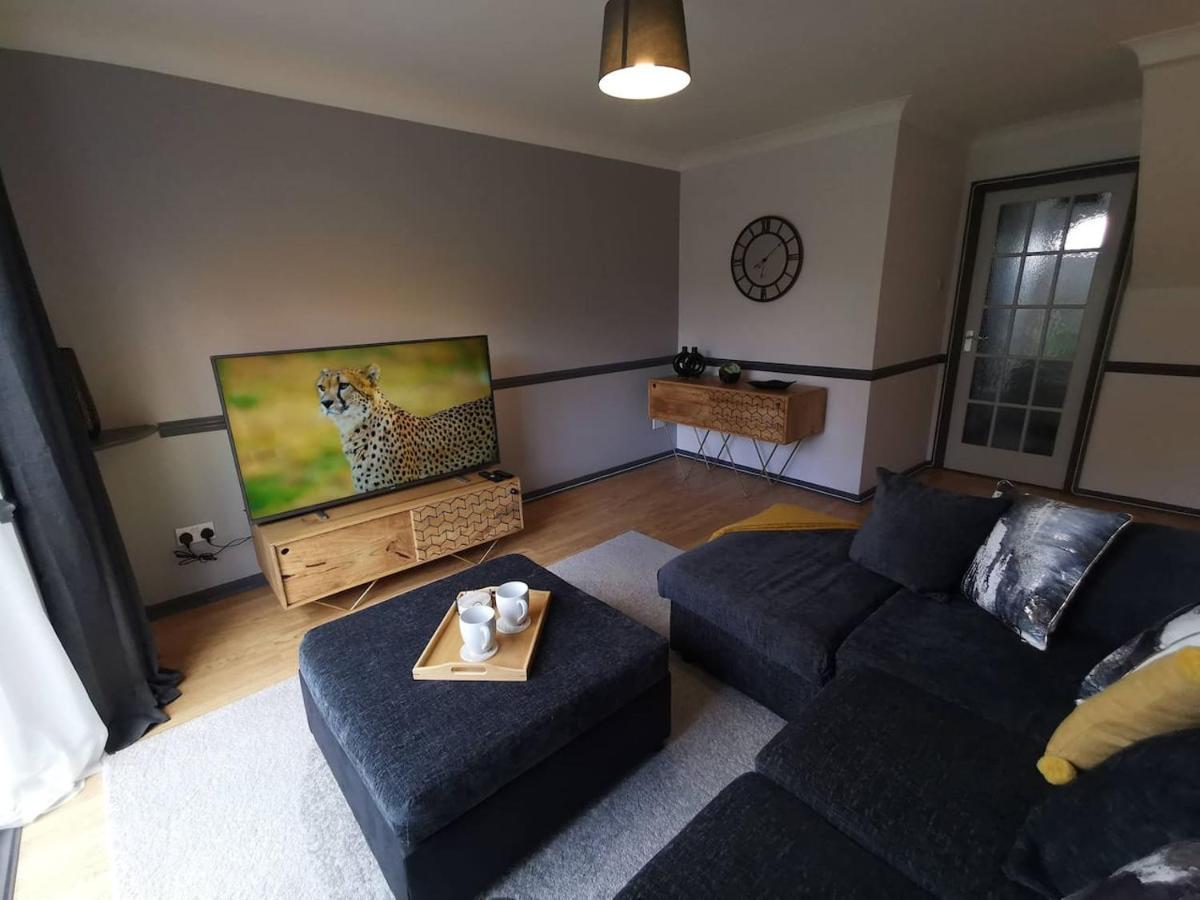 Suburban 2-Bed, Entire Home, Free Parking, Maidstone, Kent Uk Boxley Buitenkant foto